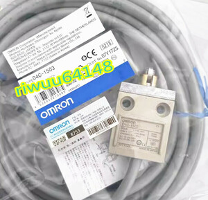 【保証付き】★新品！OMRON/オムロン　 D4C-1503 小型セーフティ スイッチ