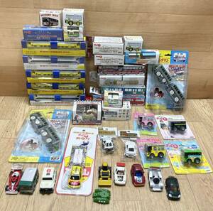  unused great number Choro Q minicar railroad train Hello Kitty bus school bus Mini moni chikichiki machine close iron bus etc. large amount together 37 point ⑩