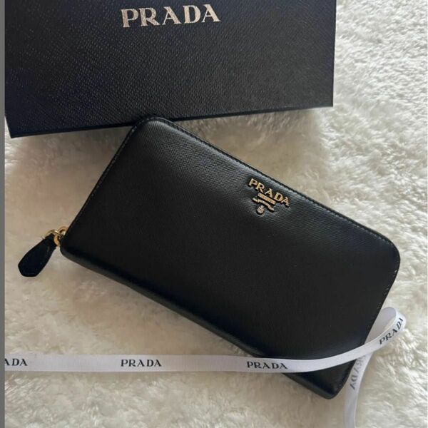 【美品】114 PRADA プラダ サフィアーノ ラウンドファスナー 長財布