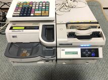 【鍵全て付属！POSとの接続OK】東芝TEC テック 自動釣銭機 硬貨+紙幣 VITTESE VT-280-K VT-280-S 動作確認済 電源ケーブル有り(Z1872J)_画像2