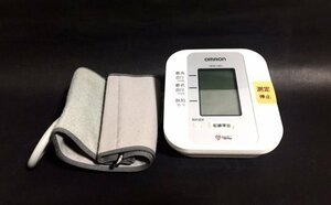 OMRON オムロン デジタル自動血圧計 HEM-7051 上腕式 大型液晶表示 健康管理 静音設計 2013年製 毎日の健康管理に！