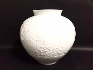 花瓶 花柄 白色花瓶 シンプルデザイン 陶器 花入れ 花器 インテリア リビング 和室 洋室 玄関 客室 応接間