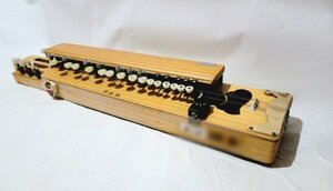 大正琴 琴伝流 敷島 木製 ハードケース付 和楽器 弦楽器 演奏 練習 木目 27鍵 レトロ感