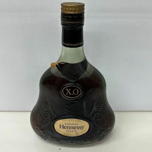 I422-O46-255 Hennessy XO ヘネシー X.O グリーンボトル 金キャップ COGNAC コニャック ブランデー 特級 700ml 40% 古酒 未開栓 ①