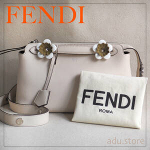 フェンディ FENDI バイザウェイ 2way ハンドバッグ ショルダーバッグ フラワー アイボリー 白 花 8BL124 0YU 178 8762 スタッズ ブランド◆