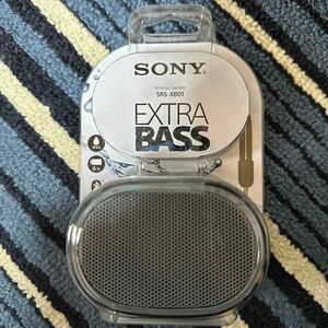 GW特別値下げ【新品】ソニー Bluetoothポータブルスピーカー SRS-XB01/B （ブラック）￥3,500→￥3,200