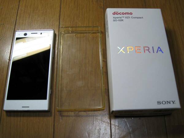 Sony Experia XZ1 Compact SO-02K（シルバー）