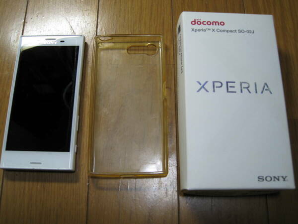 Sony Experia X Compact SO-02J（ホワイト）