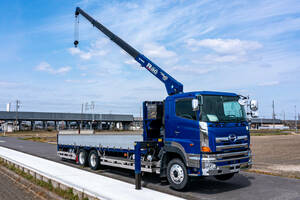 ★4-stageCrane★radio controlincluded★hook-in★７速ＭＴ★積載量１１，５００ＫＧ★２differential★Tadano★Unic★