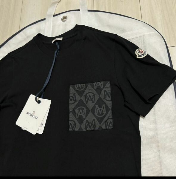 【最新作】【美品】MONCLER モンクレール　半袖Tシャツ　黒　M