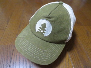 LiViTY OUTER NATIONALlibi tea embroidery with logo hemp& cotton mesh Baseball cap unbleached cloth series × olive green group 
