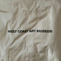 新品未使用！WEST COAST ART MUSEUM ナイロンジャケット コーチジャケット Lサイズ　グレー_画像4