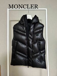 モンクレール★MONCLER★GUNTUR★マットブラック★ビッグロゴ★2022年〜23年秋冬★フーデッドダウンベスト★美品★