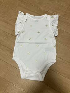 USED★baby GAP【蝶々柄ロンパース】ホワイト×ゴールド/90(18-24month)