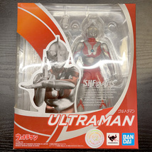 【中古】【ワケあり】S.H.フィギュアーツ ウルトラマン Cタイプ_画像1