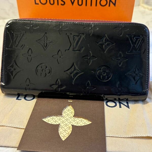 ルイヴィトン　LOUIS VUITTON ヴェルニ　財布　長財布　ジッピーウォレット　レディース