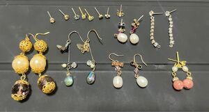 ハンドメイド　既製品　オリエンタル　アジアン等　ピアスセット 天然石 アクセサリー