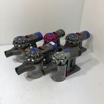 dyson ダイソン コードレスクリーナー DC45 motorhead SV10 HH11 本体のみ 5点まとめて ジャンク AAA0001大3868/0503_画像1