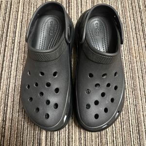 クロックス crocs レディース サンダル 厚底 メガ クラッシュ クロッグ 207988 (ブラック) （ブラック）