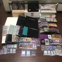 遊戯王　超大量　まとめ売り　引退品　SR2000枚以上全部で1万枚程度_画像1