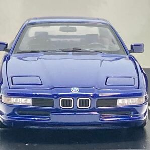 1/43 BMW 8-シリーズ1991 ブルーメタリック ミニチャンプス 431025220の画像2