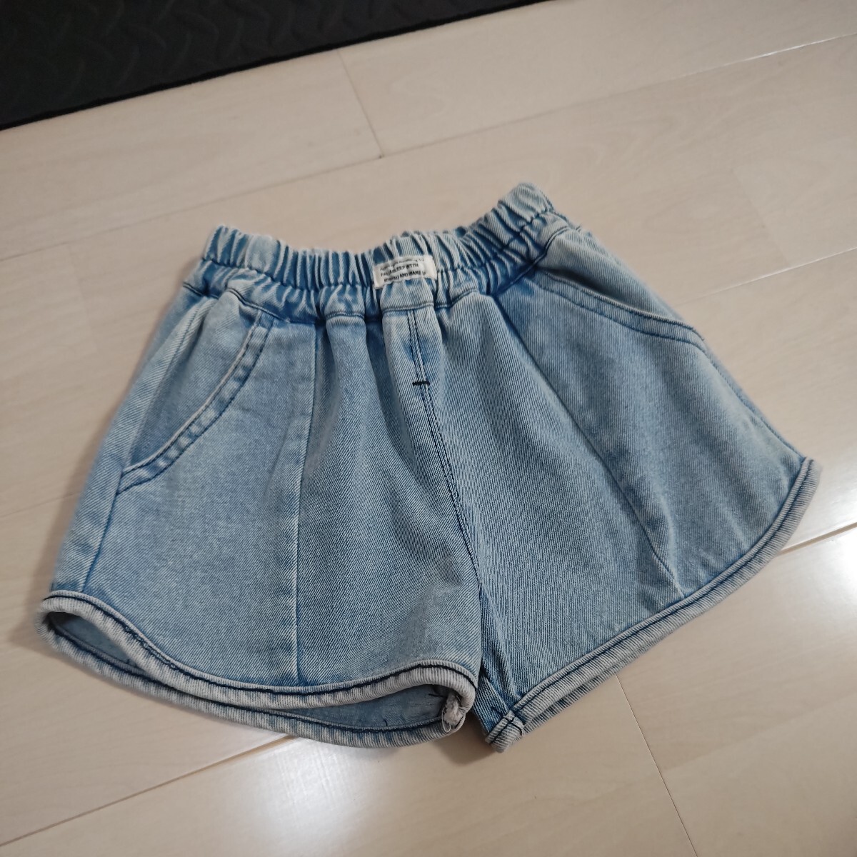 【新品】デニムパンツ○ベビー服★ベビーパンツ★韓国子供服♪サイズ9 デニムショー