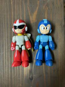 当時物　バンダイ　ロックマン　バスターロックマン　メガマン　ブルース　カプコン　プラモデル　フィギュア