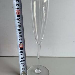 Ct161◆Baccarat バカラ◆シャンパングラス 食器 高さ約23cm 口径5cm ブランド 説明書 箱付 未使用 保管品の画像3