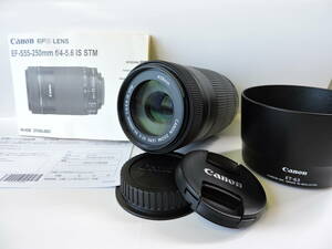 Z113*Canon Canon EFS LENS EF-S55-250MM f/4-5.6 IS STM + lens hood ET-63 attaching seeing at distance * zoom *