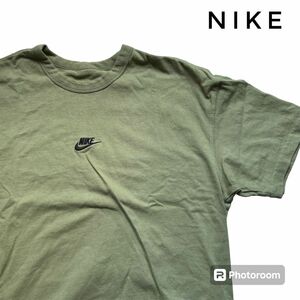 NIKEナイキ　ワンポイントロゴ刺繍Tシャツ　スウッシュ　ストリート　スポーツ