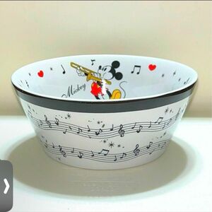 ディズニーストア限定品　ミッキー 楽譜音符トロンボーン　陶器　食器　皿　ボゥル
