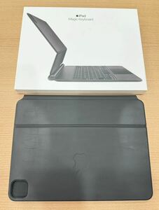 中古品 Apple MXQT2J/A 11インチ iPad Magic Keyboard マジックキーボード 日本語 動作確認済み カバーにキズ汚れあり