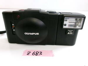 (Z-683)OLYMPUS フィルムカメラ XA2 動作未確認 現状品