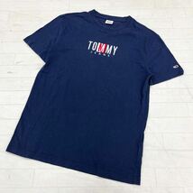 1434◎ TOMMY JEANS トミー ジーンズ トップス Tシャツ カットー 半袖 クルーネック ロゴ 刺繍 ネイビー メンズL_画像1