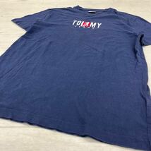 1434◎ TOMMY JEANS トミー ジーンズ トップス Tシャツ カットー 半袖 クルーネック ロゴ 刺繍 ネイビー メンズL_画像3