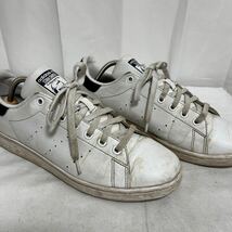 和322★① adidas STAN SMITH アディダス スタンスミス レザー スニーカー シューズ 26.5 ホワイト ネイビー メンズ_画像6