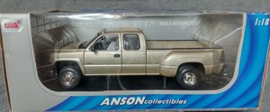 アンソン ANSON 1/18 シボレー シルバラード