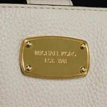 1円 ■ 美品 マイケルコース 2wayバッグ ホワイト系 レザー おでかけ 普段使い MICHAEL KORS ■E.Bege.mM-07_画像9