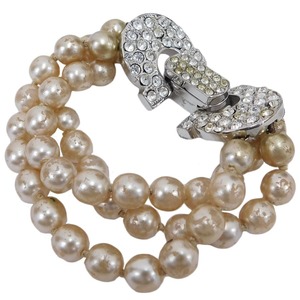 1 jpy # Ferragamo pearl bracele pearl beige group gun chi-niSalvatore Ferragamo #E.Bml.zE-06
