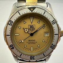 F344-ST22-216 ◎ TAG HEUER タグホイヤー 2000 メンズ腕時計 デイト クォーツ 974.006 ゴールド文字盤 アナログ フェイス約35mm ③_画像1