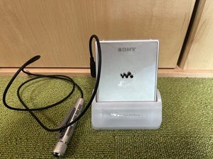 SONY* Sony *MZ-E620*MD Walkman * body * junk *