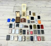 【総重量約2374g】 ライターまとめ Windmill Zippo LANCEL 他 まとめ売り 40個以上 ガスライター ライター 動作未確認 ジャンク 現状_画像1