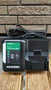 * рабочее состояние подтверждено * частота использования маленький *HiKOKI UC18YDL2 быстрое зарядное устройство USB порт имеется 14.4V 18V 36V мульти- болт Hitachi высокий ko-ki б/у прекрасный товар *