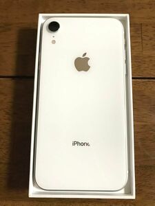 iPhone XR 64GB ホワイト SIMフリー【美品】