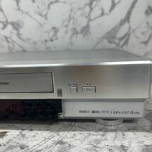 MYM5-328 激安 Victor VIDEO CASSETTE RECORDER HM-DH30000 ビデオカセットレコーダー 通電OK 中古現状品 ※3回再出品で処分_画像4