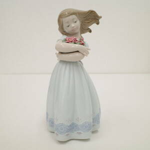 【美品】LLADRO リヤドロ さわやかな風 フィギュリン 西洋磁器 陶器 人形 箱付き