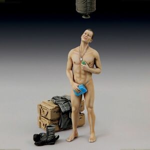 1/35 フィギュア 男性 シャワータイム ソルジャー 兵士 ミニチュアキット 未組立 未塗装