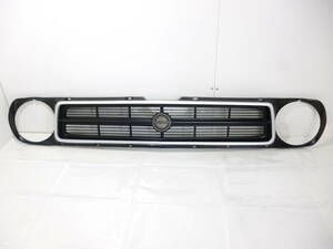 ◇『美品』サニトラ　B122　丸目　フロントグリル　旧車　日産　当時物　入手困難　希少　良品◇