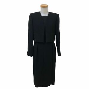 m520-82 HI FORMAL GIVENCHY Givenchy mourning dress . clothes black formal setup no color jacket short sleeves One-piece black 10 made in Japan 