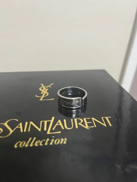 イヴサンローラン Yves Saint Laurent スプーンリング